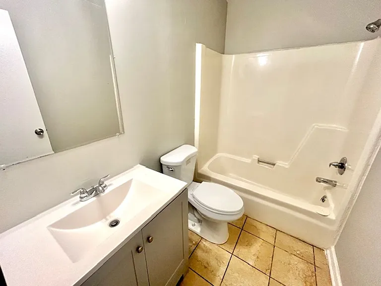 4523 Foster Ave SW — Photo 19