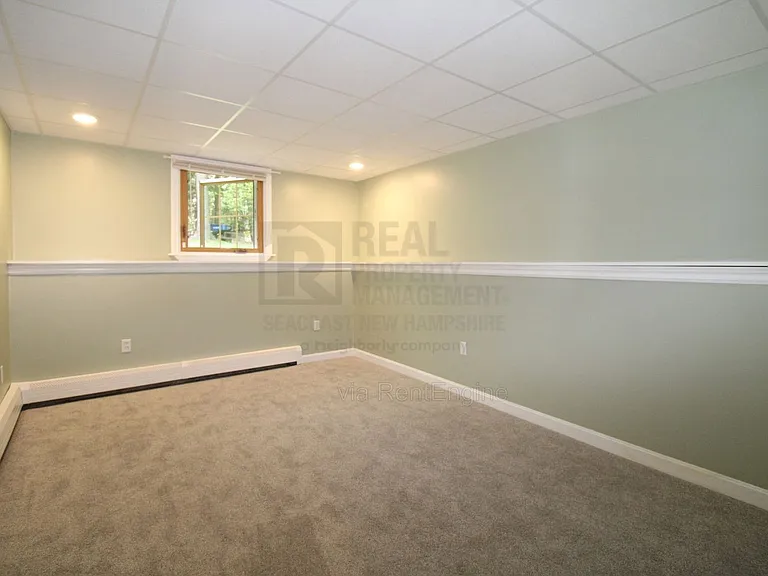 21 Hunter Dr #A — Photo 11
