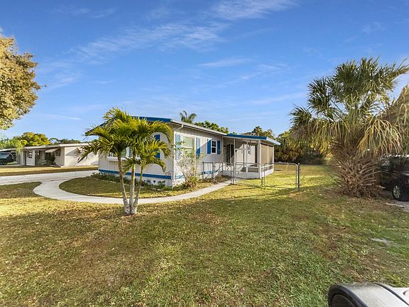 5th image of 409 Coconut Avenue E
