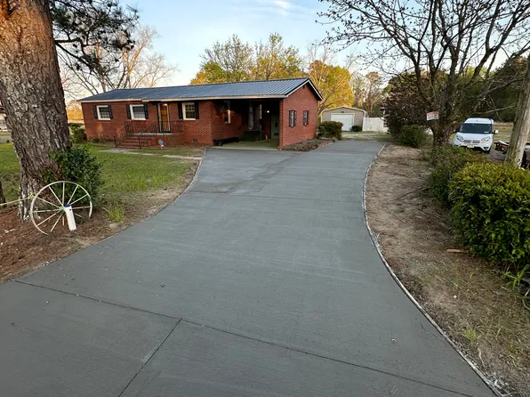 4280 Old Wire Rd, Laurel Hill, NC 28351