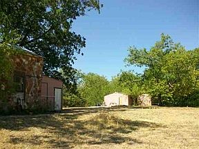 3rd image of 708 Pecan Valley Dr
