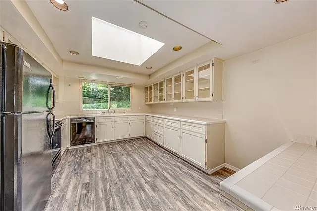 Bright kitchen