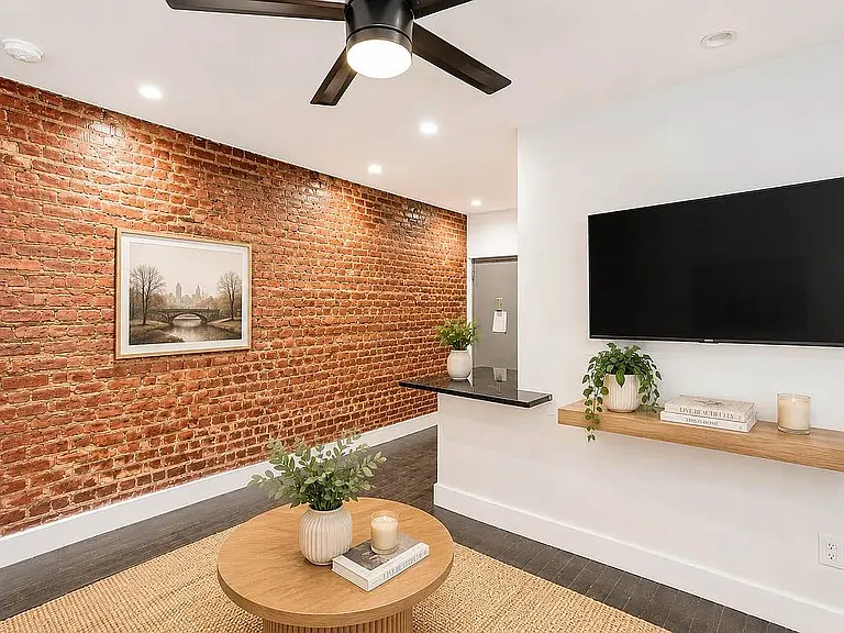 610 Flatbush Ave #C2 — Photo 2