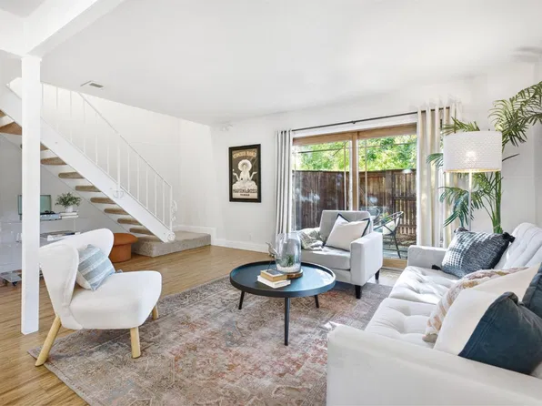 2017 Alta Loma St, Davis, CA 95616