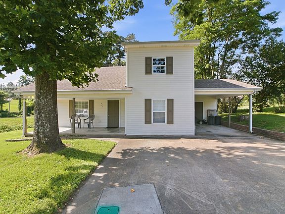 2nd image of 123 Forrest Heights Rd