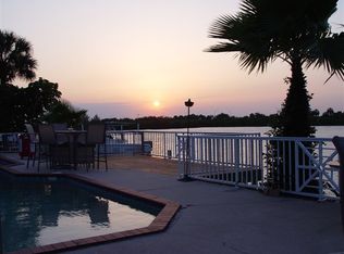 5815 Mariner St, Tampa, FL 33609