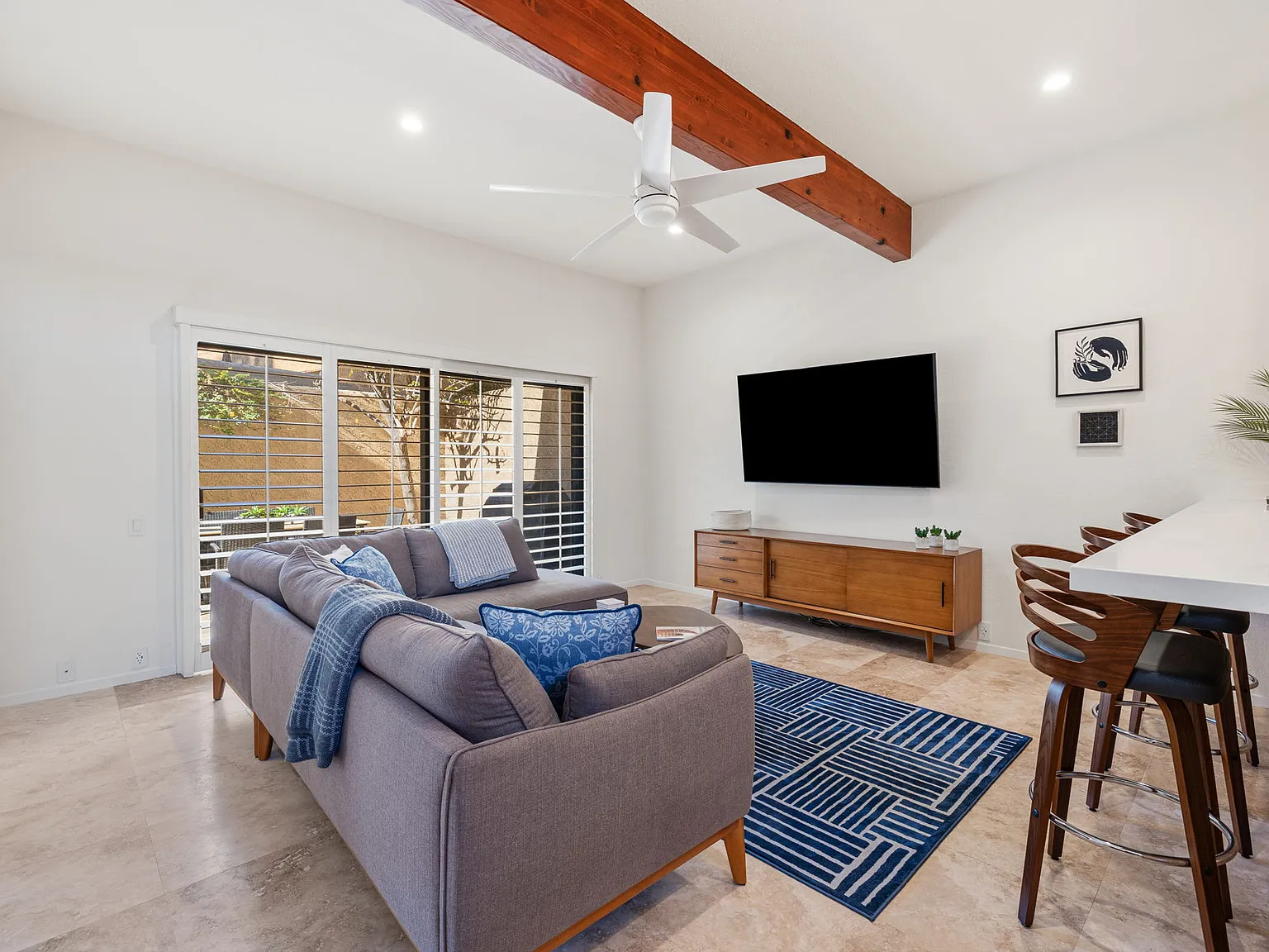 2 bed, 1525 sqft, $3,600 — Photo 4