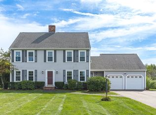 75 French Farm Rd, North Andover, MA 01845