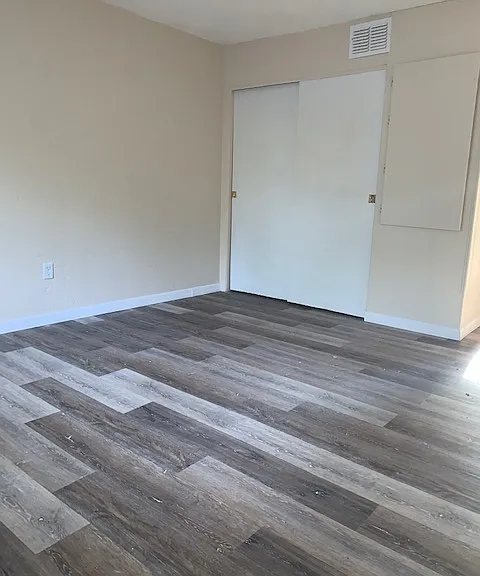 2266 Altamont Ave (Allen St) - 1 — Photo 5