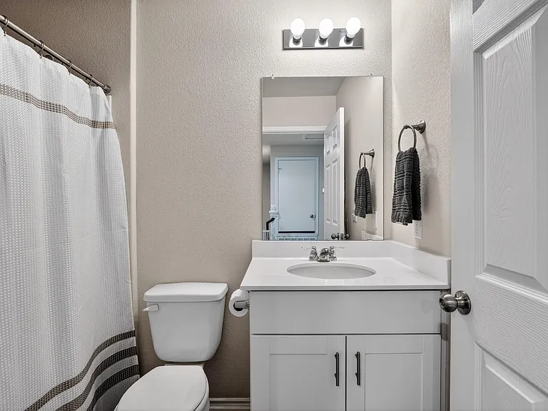 712 Black Alder St — Photo 13