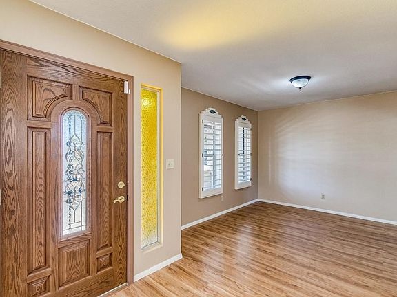 Entry/Dining Room
