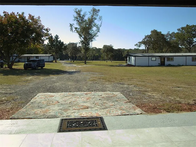 15201 Bailey Hill Rd — Photo 10
