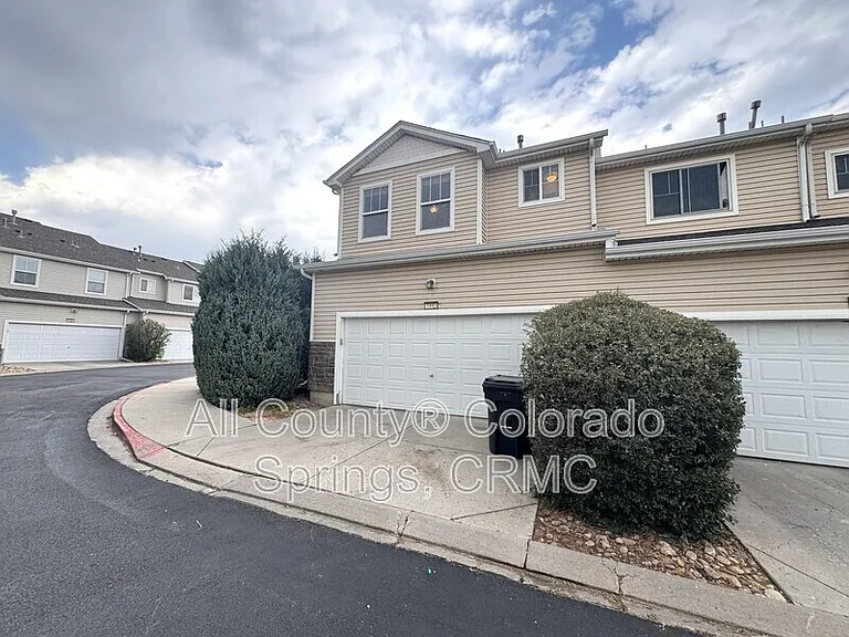 7332 Sandy Springs Point — Photo 27