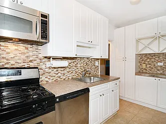 Sold by Robert E. Hill 
