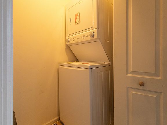 5th image of 2322 Indian Dr #17706616