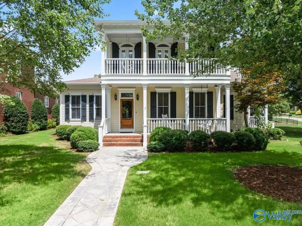 1 Crest Park Dr SE, Huntsville, AL 35802