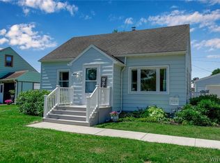 4628 Morgan Pkwy, Hamburg, NY 14075