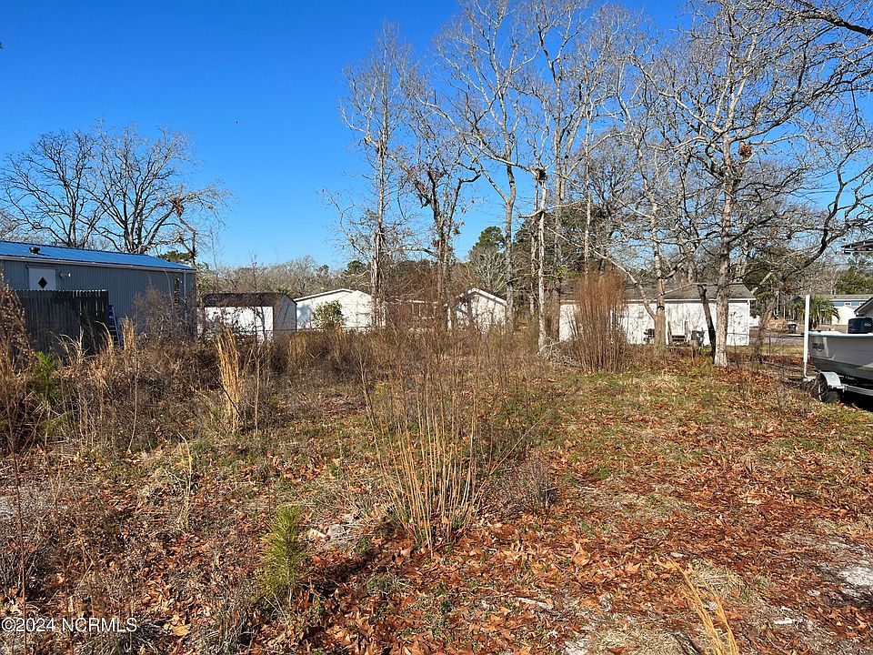 1st image of 2137 Trout Avenue SW