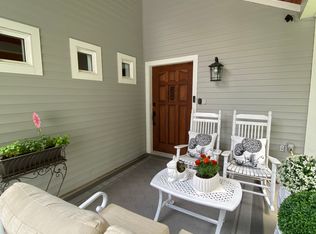 350 W Hill Rd, Killington, VT 05751