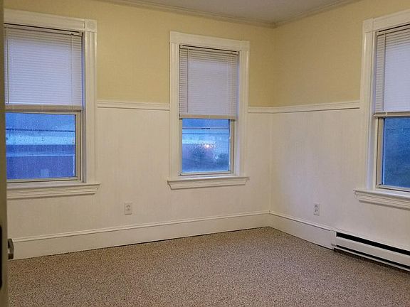 5th image of 18 Nelson St #2