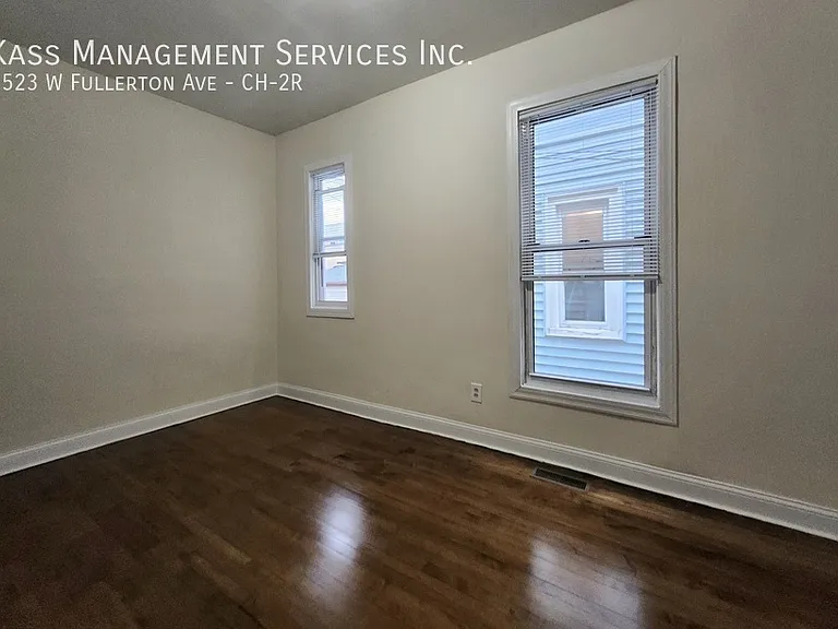 3523 W Fullerton Ave #CH-2R — Photo 7