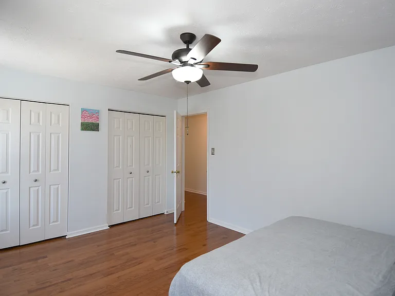 4008 Claridon Dr — Photo 23