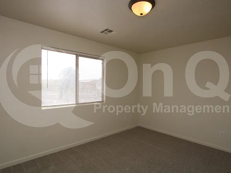 615 E Cody Dr — Photo 13