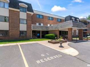 2650 Cooper Ave #G, Springfield, IL 62704