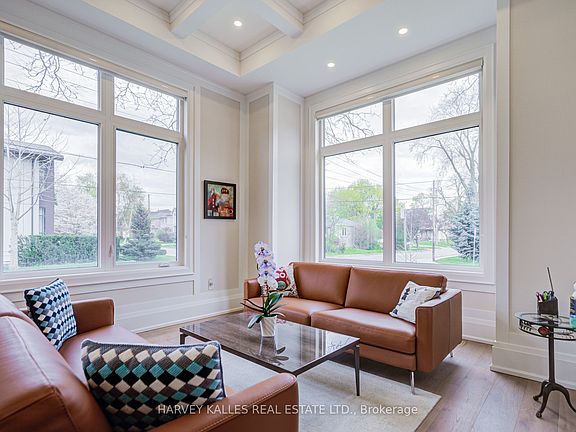 5th image of 170 Spring Garden Ave