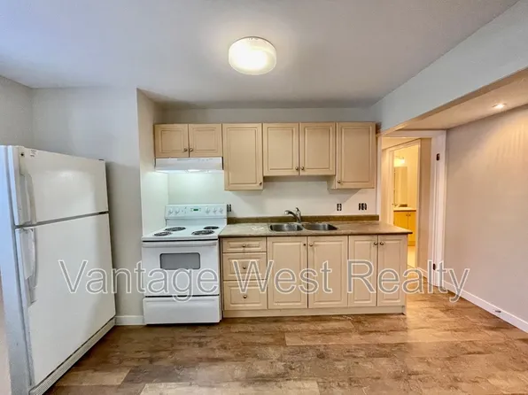 3548 Old Okanagan Hwy #2, West Kelowna, BC V4T 1N7