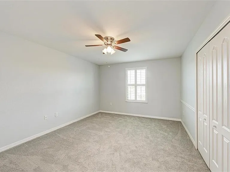 2084 La Palma Ave — Photo 22