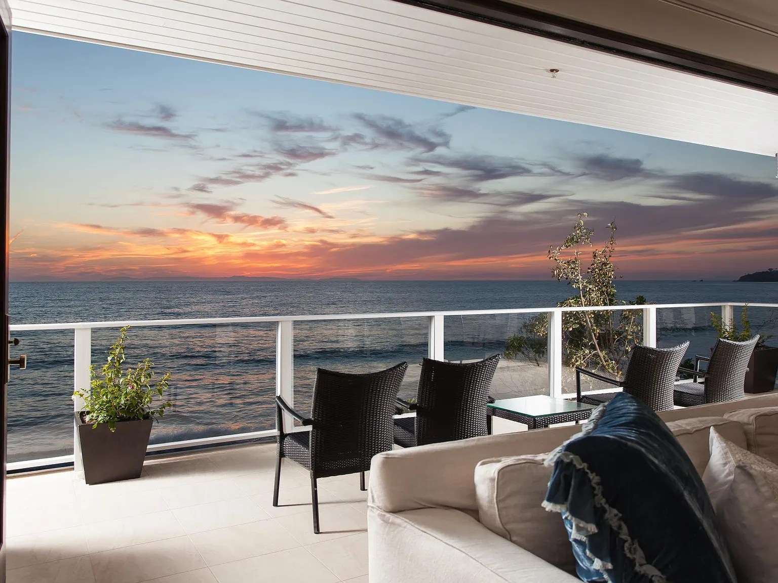 2 bed, 1500 sqft, $15,000 — Photo 3