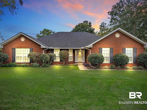 4th image of 12850 Briarwood Dr