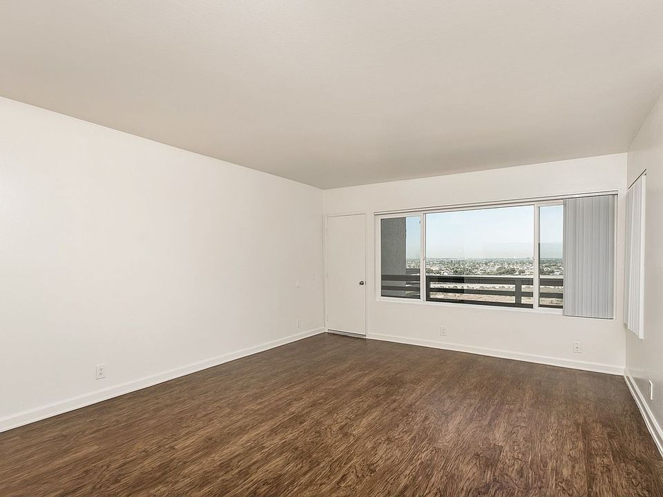 1st image of 2201 Pacific Ave #489