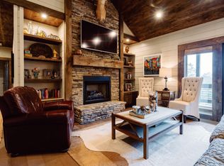 90 Walhala Trl, Blue Ridge, GA 30513