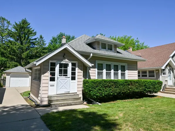 2123 N 66th STREET, Wauwatosa, WI 53213