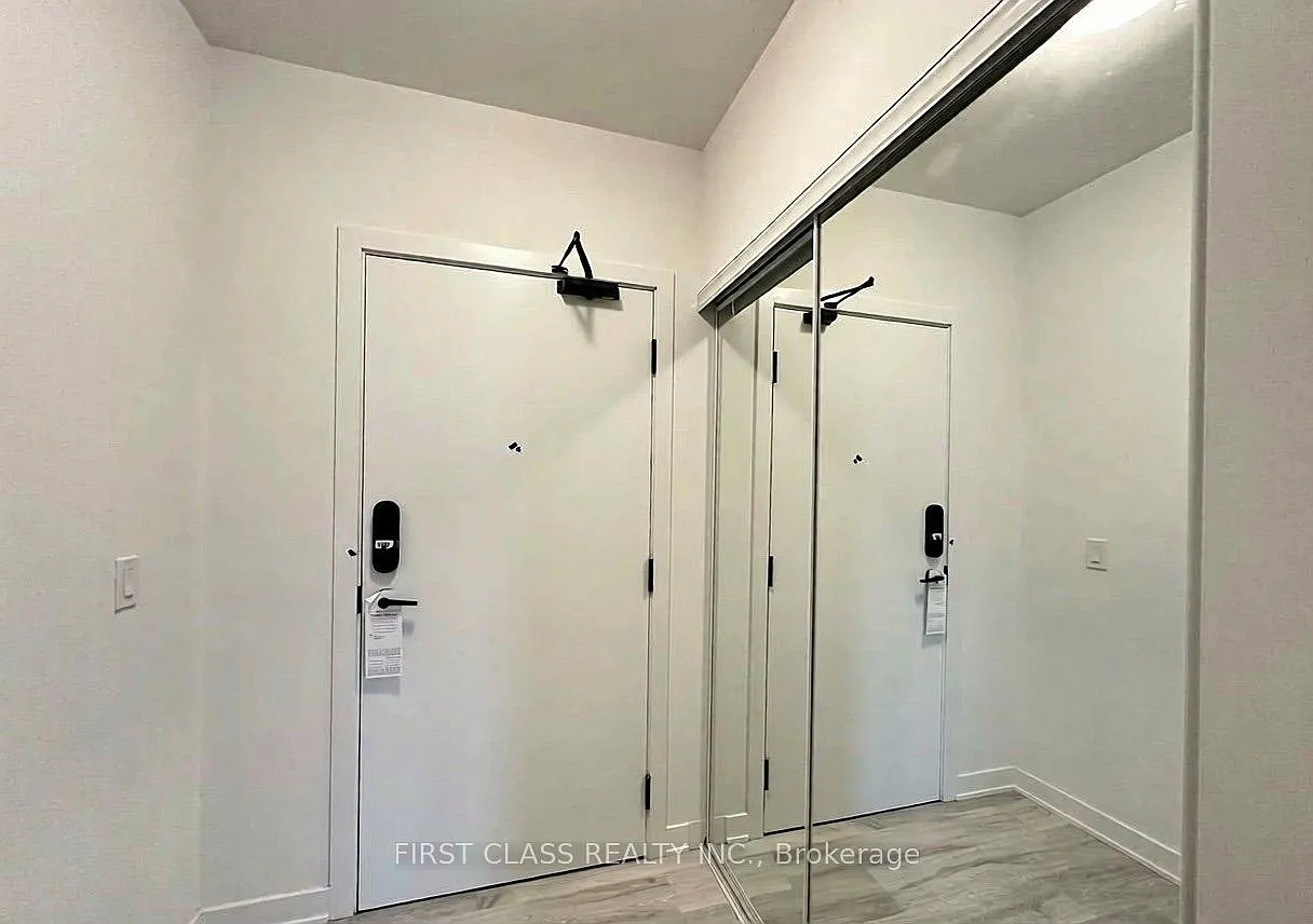 2 bed, $2,375 — Photo 2