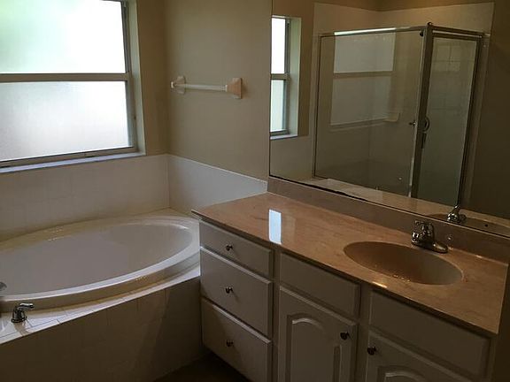 5th image of 9705 Heatherstone River Ct Unit 6