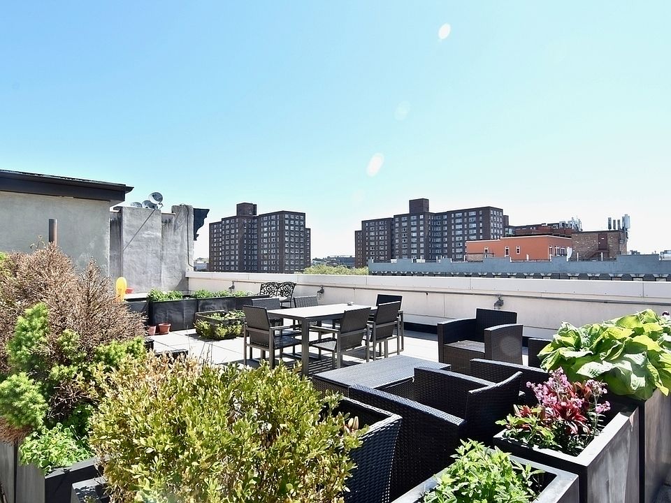 1st image of 555 Lenox Ave #C2