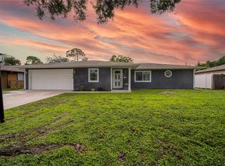 4040 Barbary Ln, North Port, FL 34287