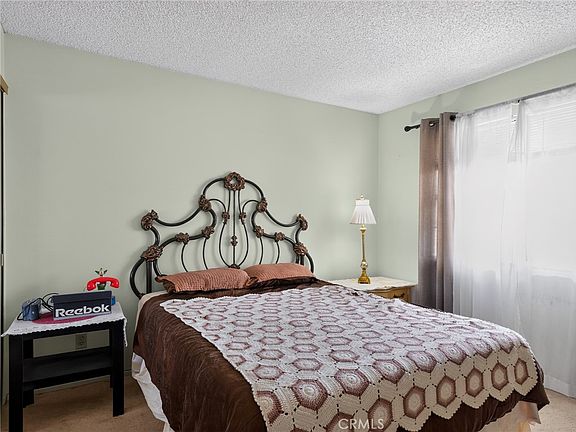 5th image of 591 Beachport Dr