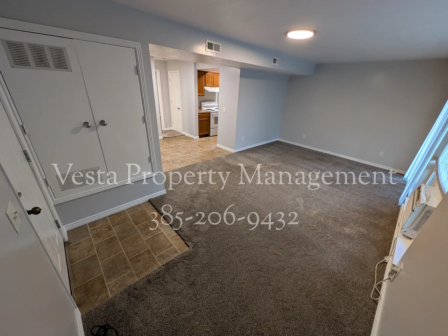 2 bed, 820 sqft, $995 — Photo 2
