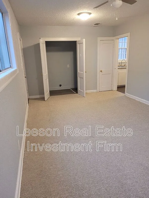3 bed, 1.0 bath, 1238 sqft, $850 — Photo 4