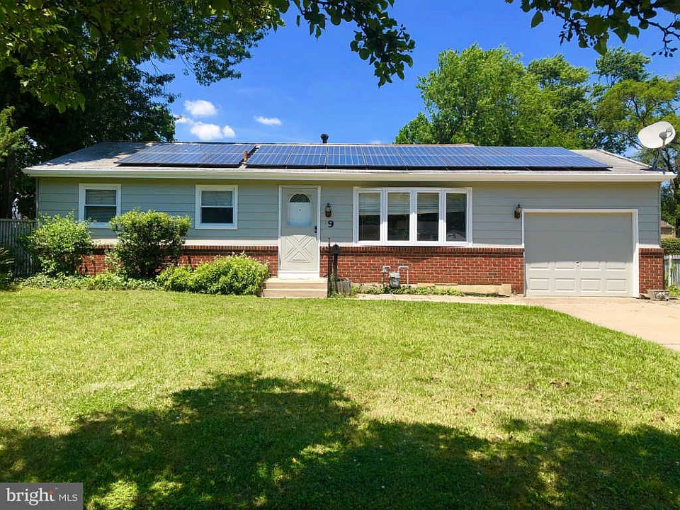 1st image of 9 Abington Ave