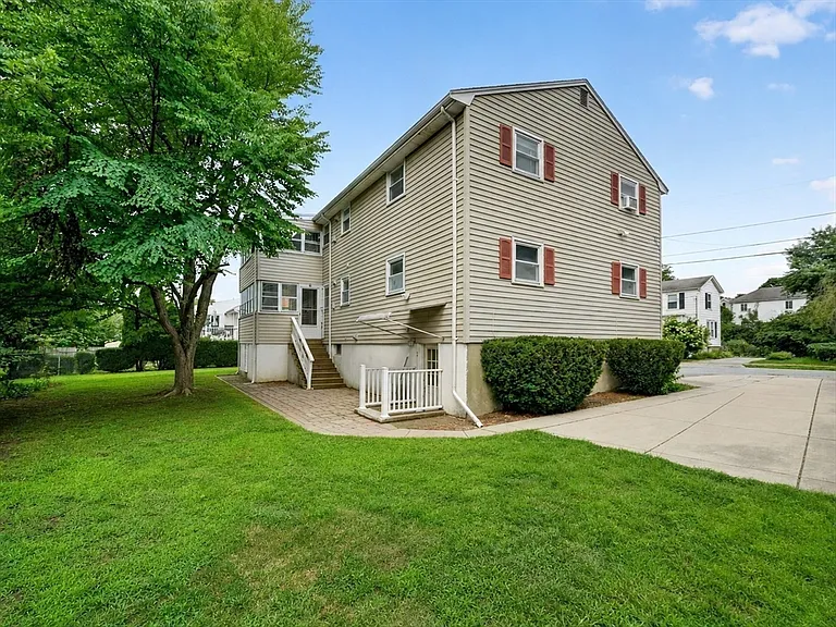 67 Brookline St #2 — Photo 14