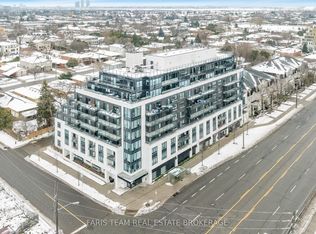 741 Sheppard Ave W #401, Toronto, ON M3H 0C9