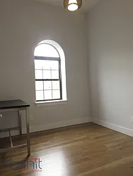 Rented by Rennit Inc.