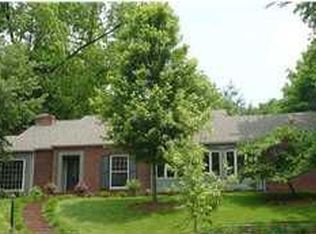 2183 Millvale Rd, Louisville, KY 40205