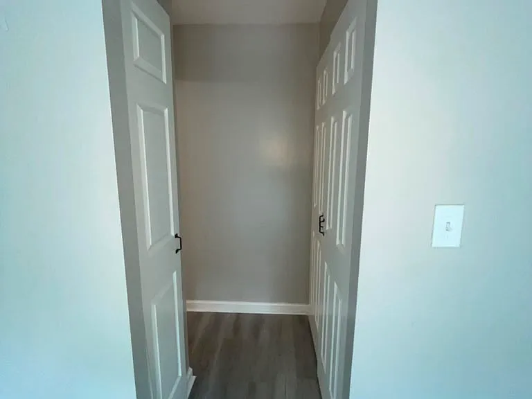 259-279-B56 Oakville Ave #1 — Photo 6