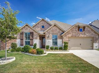 9700 Paxon Rd, Fort Worth, TX 76131